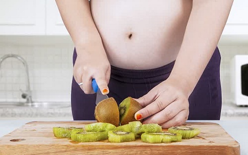 Manfaat Buah kiwi Untuk Ibu Hamil Manfaat Buah kiwi Untuk Ibu Hamil