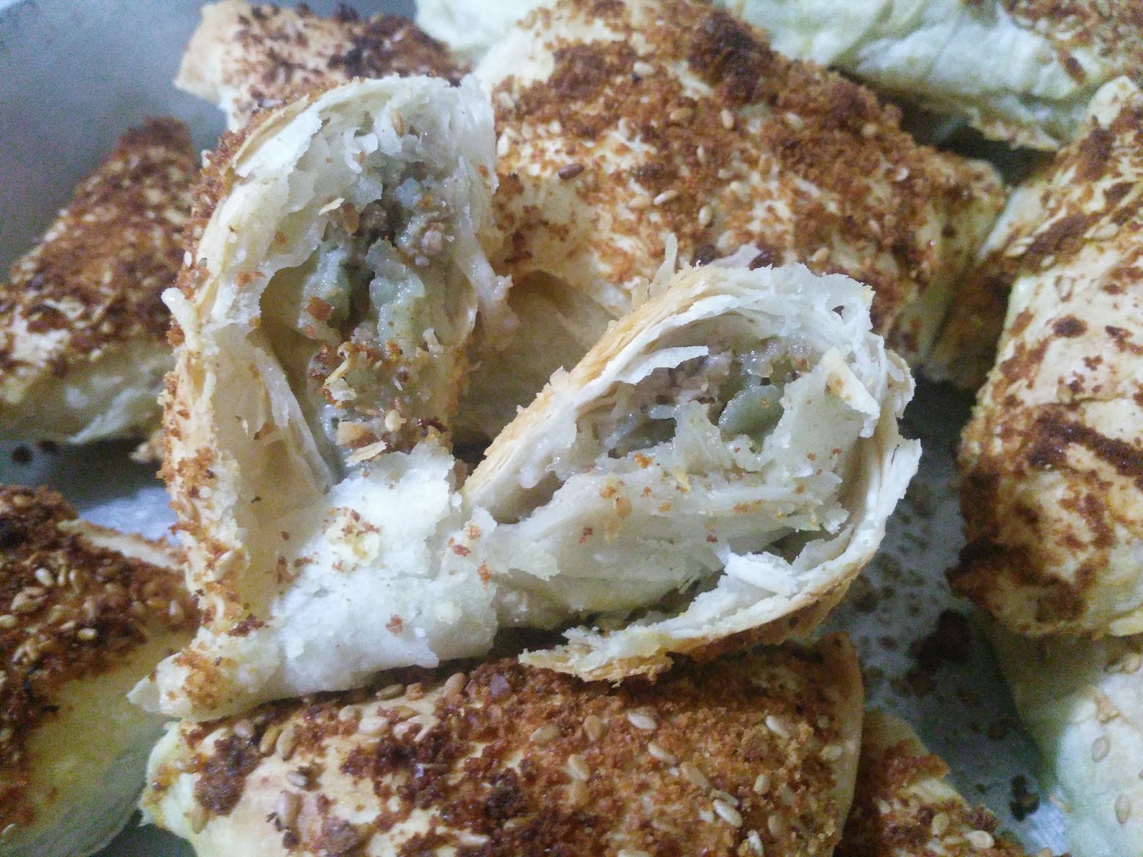 Akissmutfak Hazır Yufka İle Galeta Unlu Patatesli, Kıymalı Muska Börek