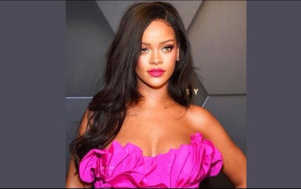 Rihanna rechaza cantar en el Super Bowl en solidaridad a Kaepernick