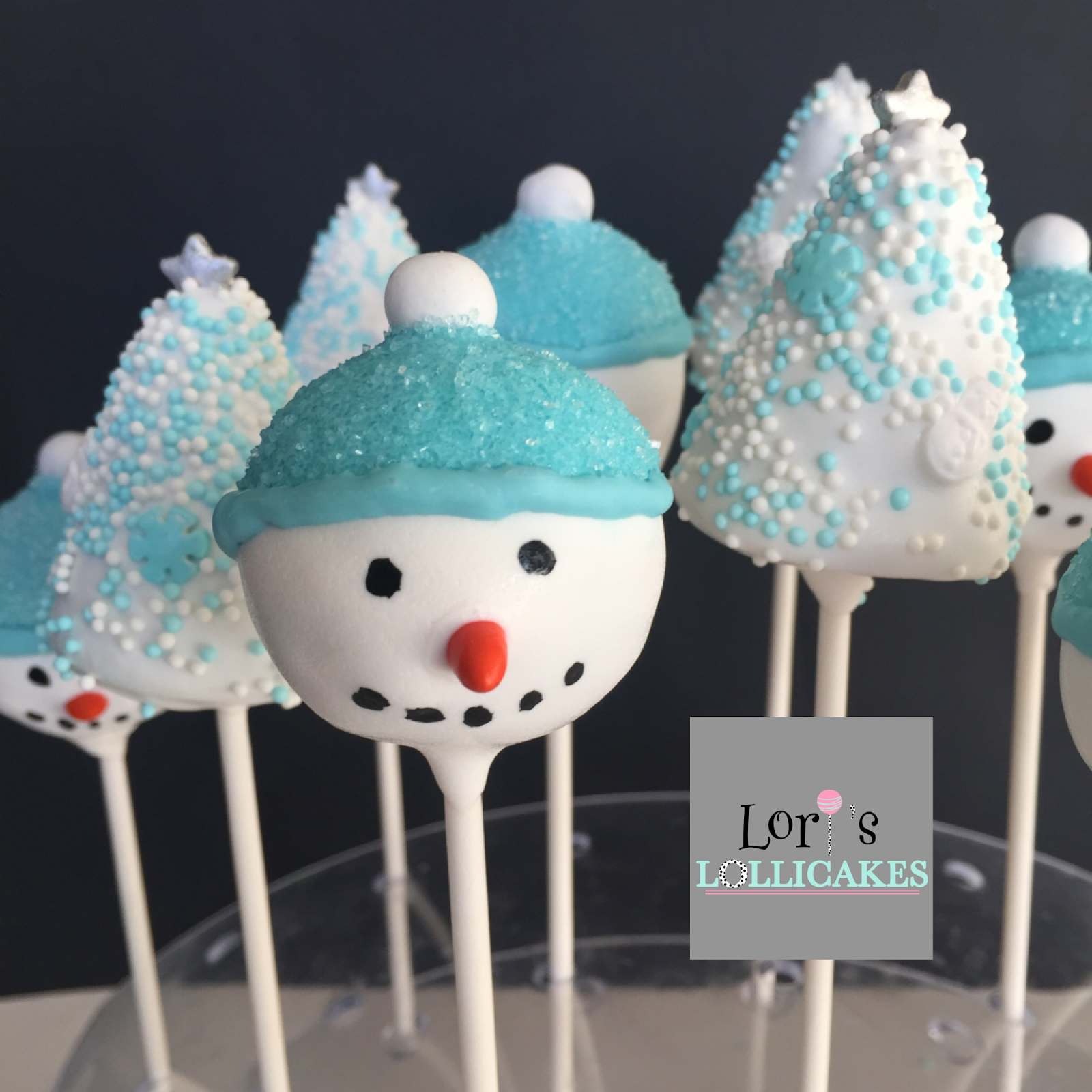 Lori's Lollicakes Winter wonderland cake pops ️