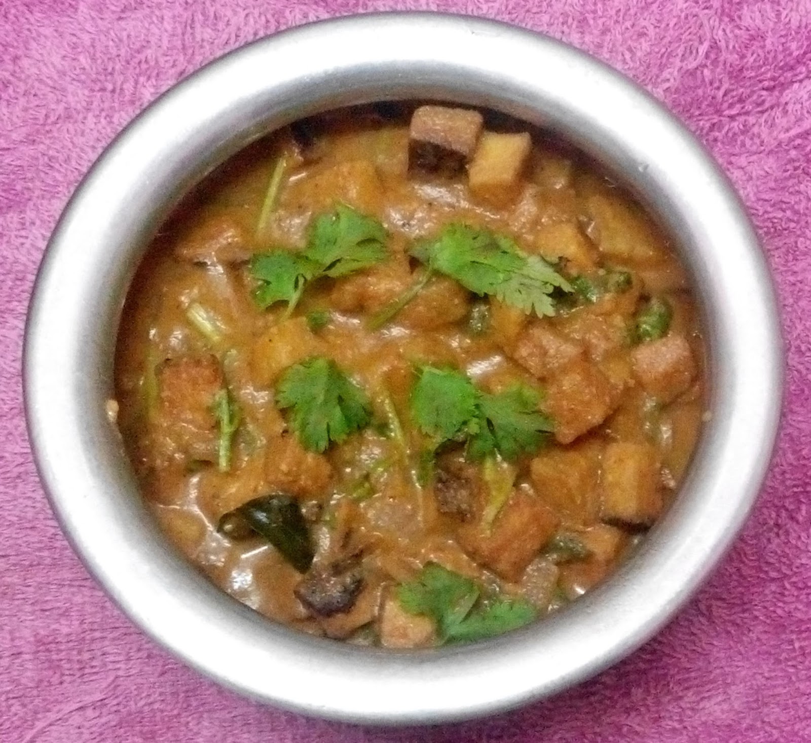 ELEPHANT YAM CURRY / SENAIKIZHANKU MASALA