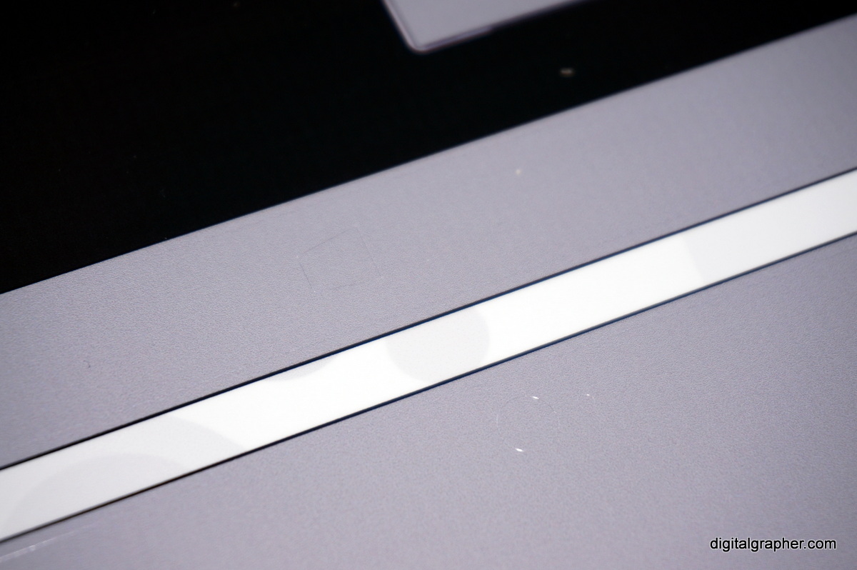 Surface Pro 2の背面を保護するためにdecalgirlのスキンシールを貼ってみた Surfacejp Digital Grapher