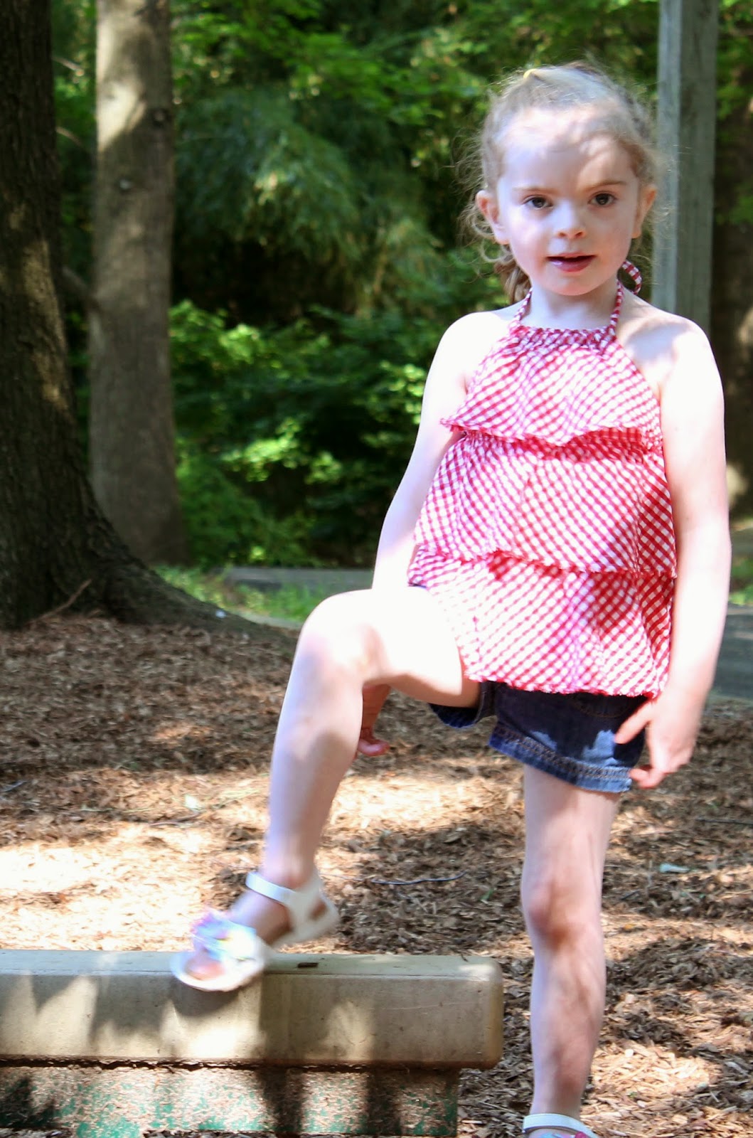 Sewing for summer: Ruffled Halter top from Oliver + S | The Inspired Wren Sewing for summer: Ruffled Halter top from Oliver + S | The Inspired Wren