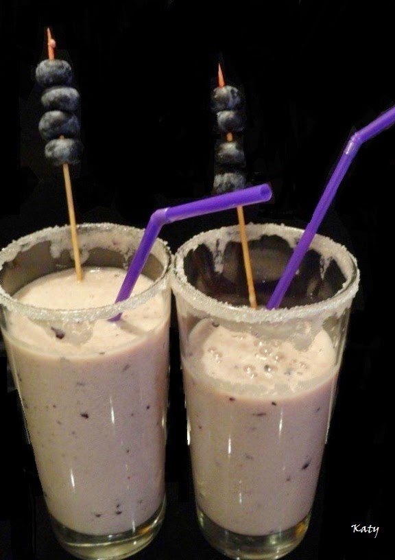Para hincar el diente K+M = M+K Batido de melón con arándanos Para hincar el diente K+M = M+K Batido de melón con arándanos