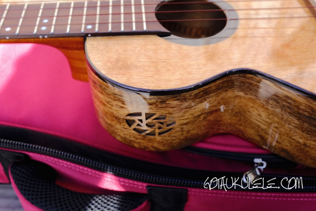 Flight fireball sale tenor ukulele