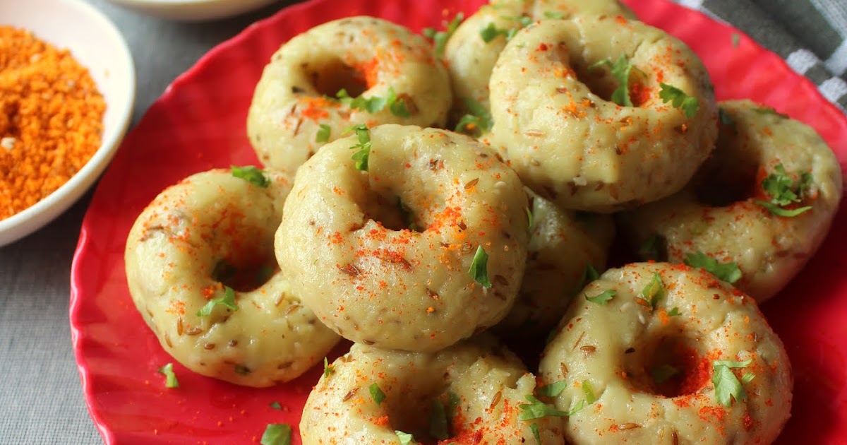 Annapurna Gujarati Rice Khichu / Papdi No Lot Recipe