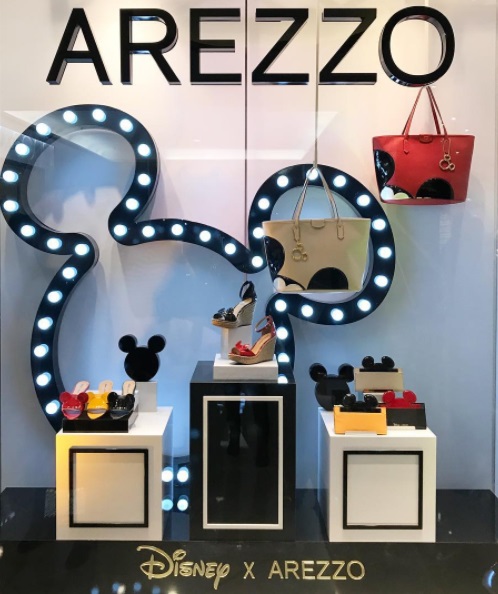 Arezzo Coleção Sapatos Bolsas Disney Mickey Minnie 