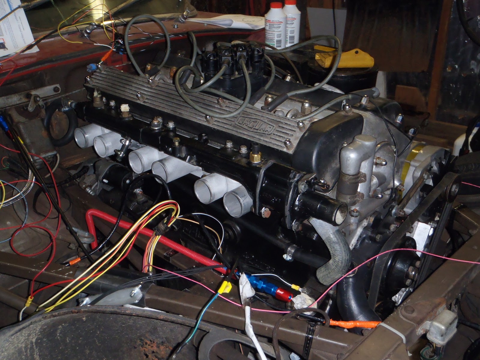 Making an Old Jag Purr (Fuel Injection of a 1968 XKE)