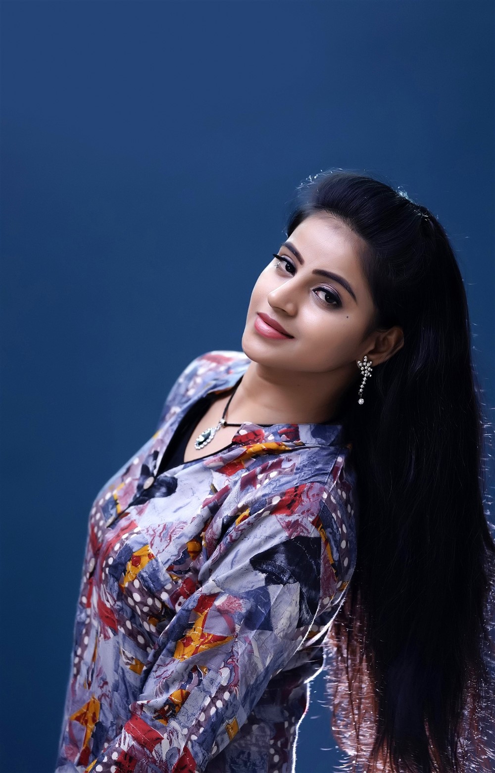 1000px x 1562px - Beauty Galore HD : New Hot Actress Naveena Reddy Profile Photos For  Upcoming Movie Mukhyamantri Garu Meeru...