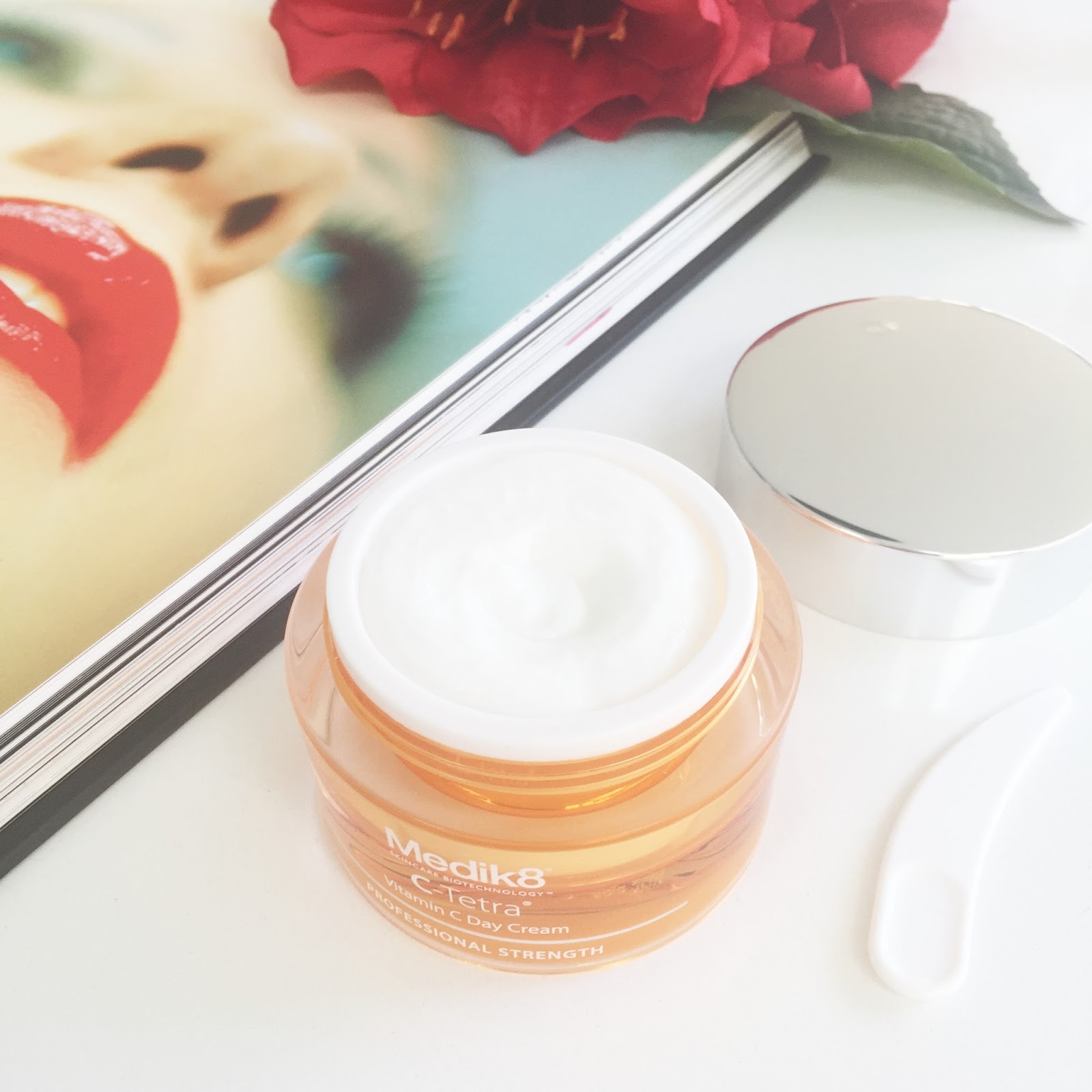PRODUCT REVIEW MEDIK8 CTETRA VITAMIN C DAY CREAM AND RETINOL 1TR