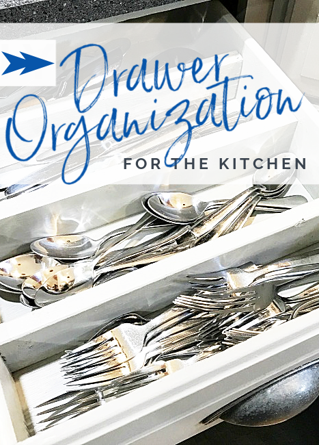 drawer organizer with silverware and overlay