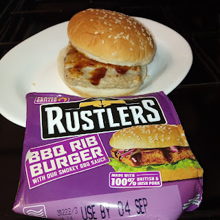 Supersupergirl's Food Reviews: [Review] Rustlers BBQ Rib Burger