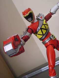 SH Figuarts Kyoryu Red from the Super Sentai series Zyuden Sentai Kyoryuger