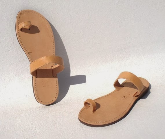 Mens Leather Sandals With Toe Loop ~ Leather Sandals