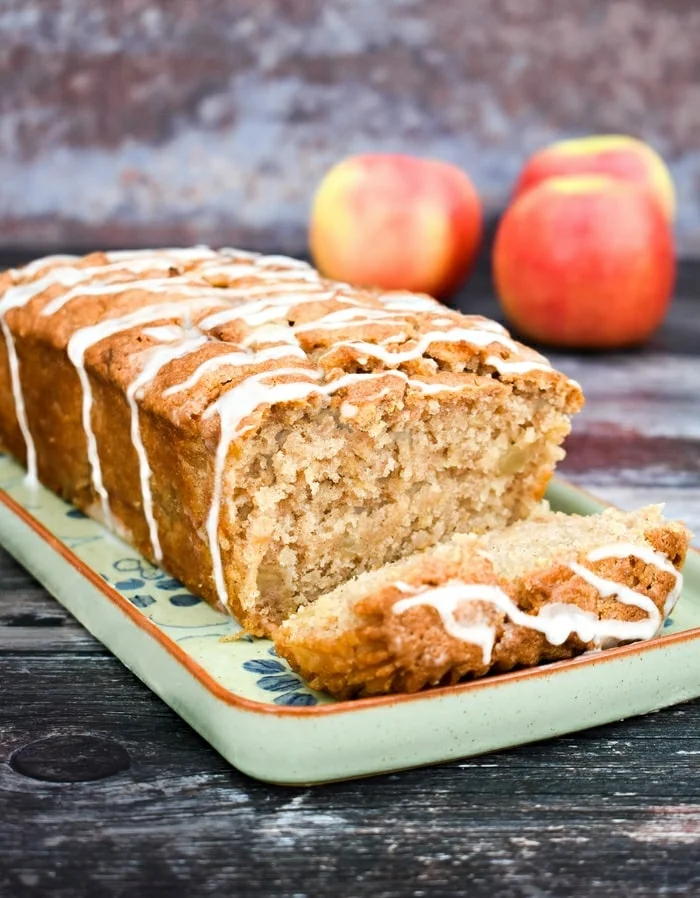 Apple Cinnamon Bread with Crumb Topping - Joyous Apron