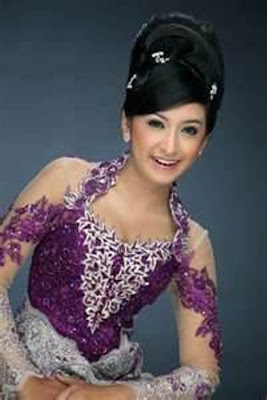 Model Baju Kebaya Modern Terbaru Model Baju Kebaya Modern Terbaru