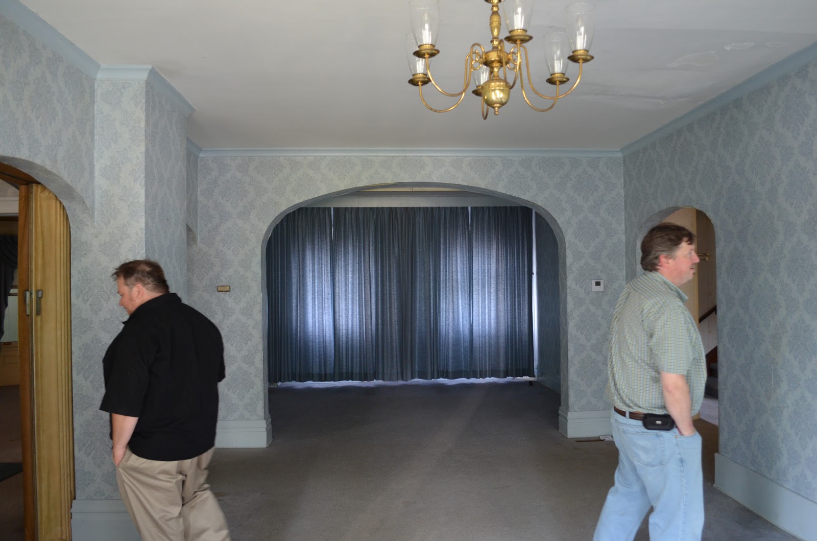 Hughes Pottery: Funeral Home Report from Oil City