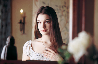 Ella Enchanted 2004 Anne Hathaway Image 1