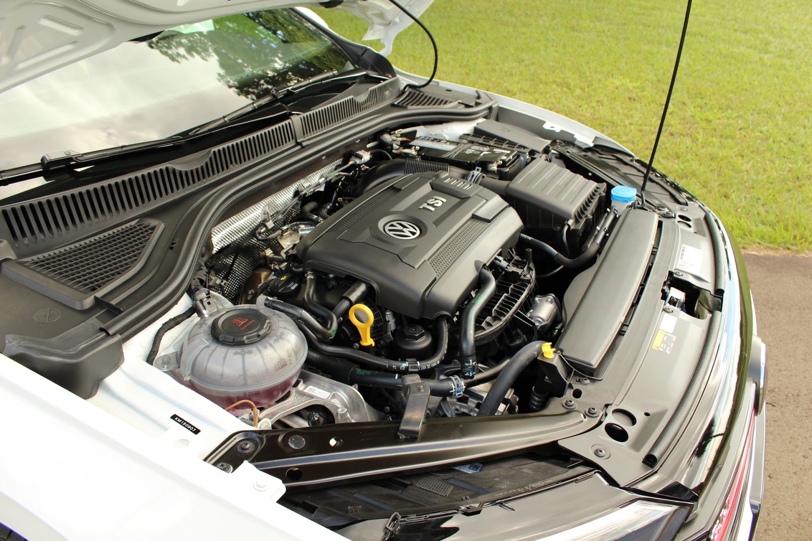 Avaliação: Jetta GLi 2.0 Turbo Automático 2020 em vídeo - mais do que ...