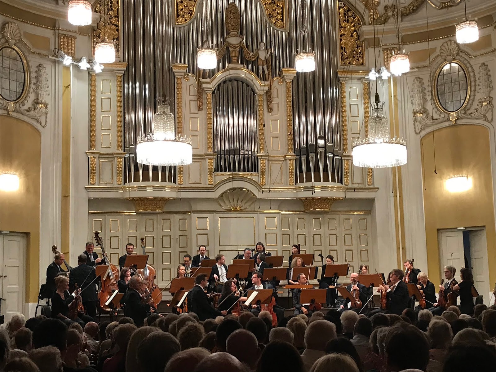 The Music Salon Mozarteum Orchestra Stiftung Mozarteum Grosser Saal