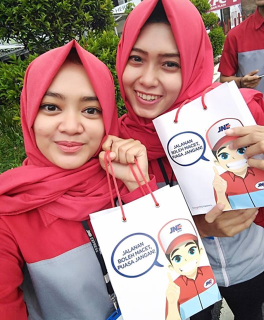 Pengertian With Delivery Courier Ketika Mengecek Nomor Resi Alhidamart Info Teknologi Dan Entertaiment