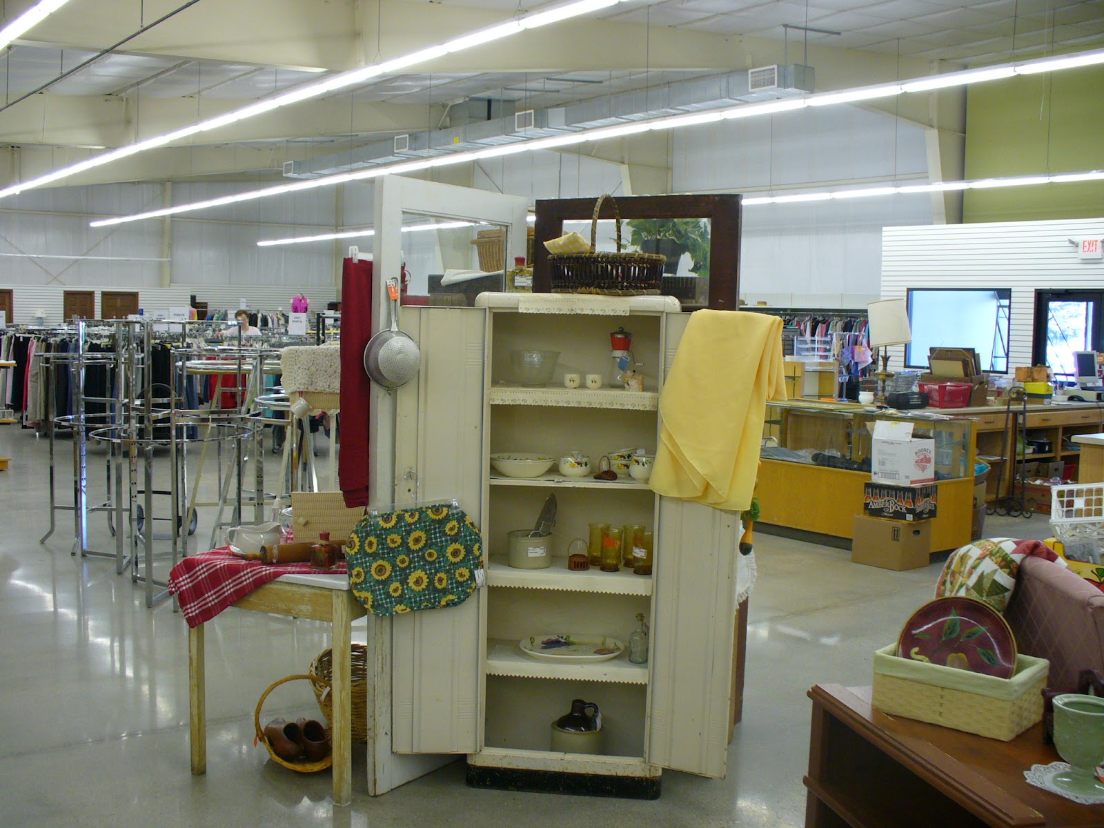 Treasure Chest Thrift & Gift Photos of Our Store