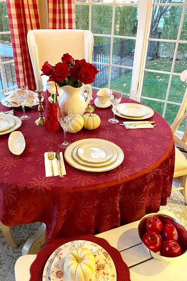 Cottage Style Table Setting For The Holidays