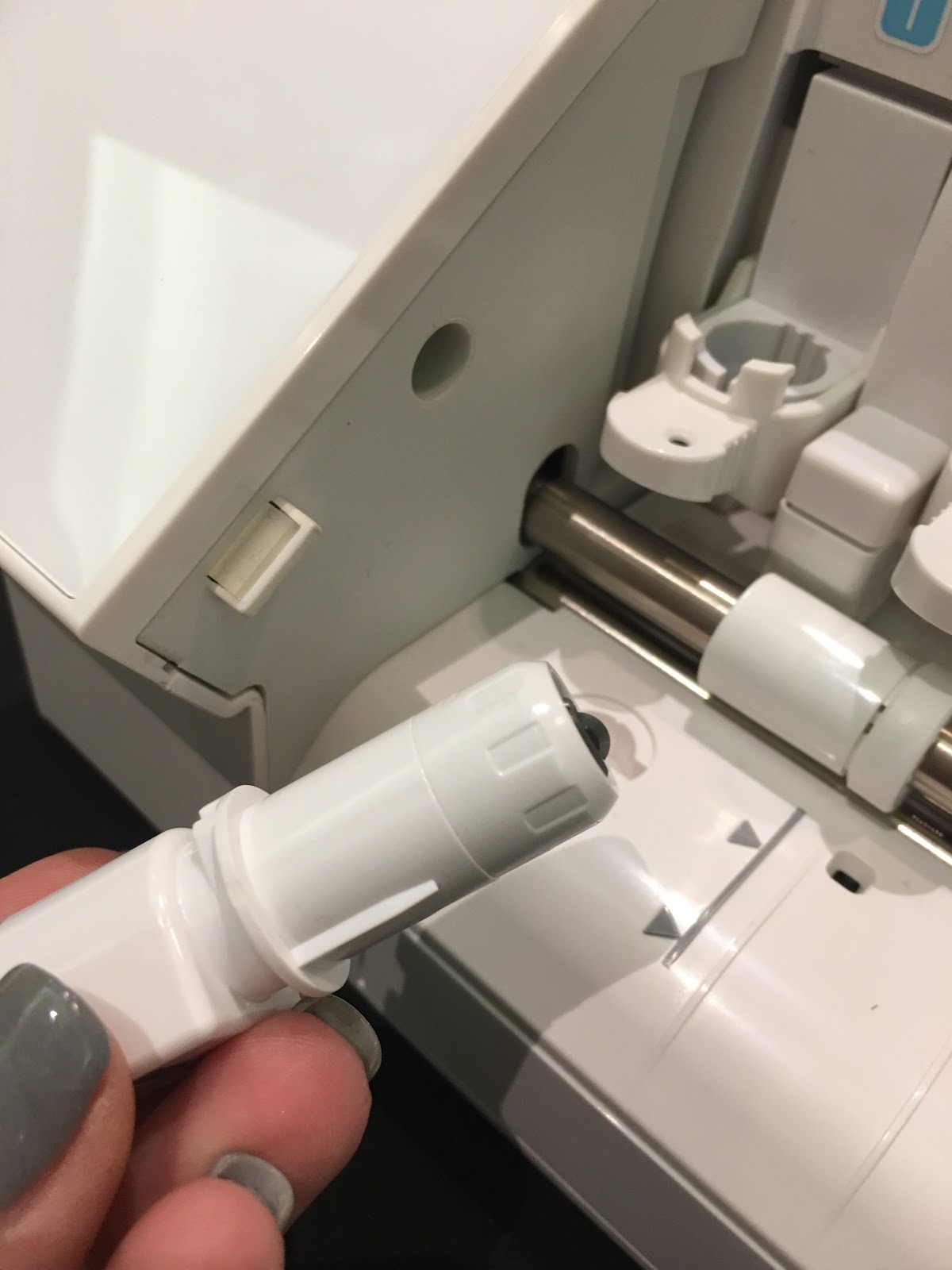 Silhouette CAMEO 4 Rotary Blade Video First Look Silhouette School