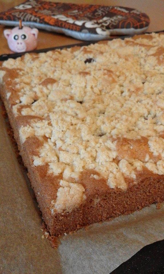 Backkrümel Sandra: KirschStreusel Backkrümel Sandra: KirschStreusel