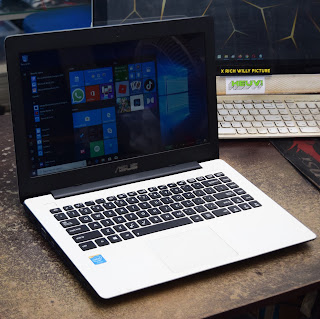 Jual Laptop ASUS X453M White ( 14-Inch ) Malang