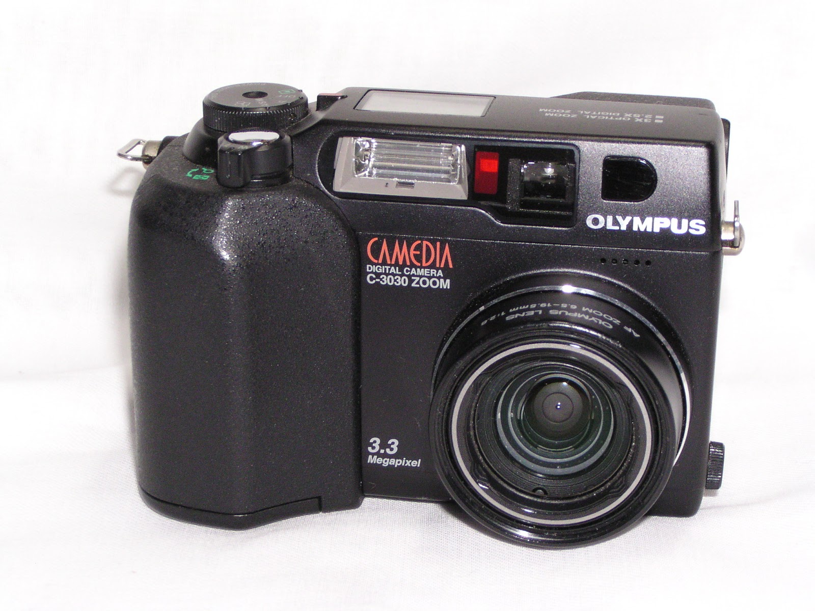PC生活: デジタルカメラ＞覚書 OLYMPUS CAMEDIA C-3030 Zoom（発売：H12.01.27）