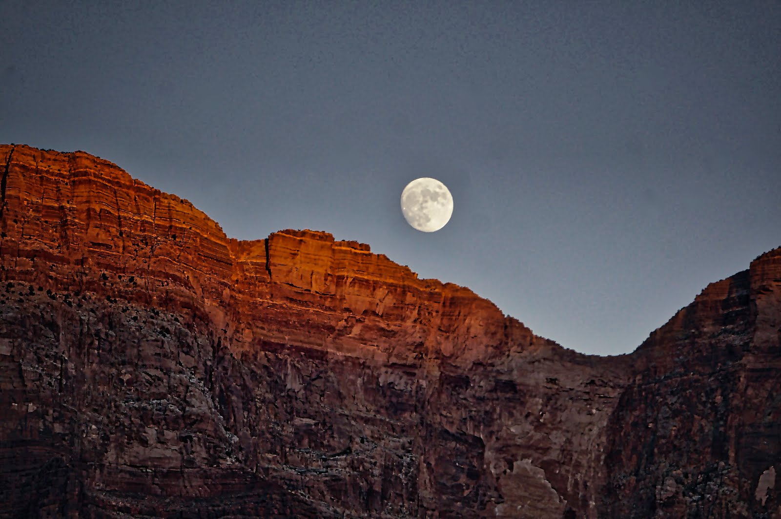 Grand Canyon Moon - Naseem Rakha