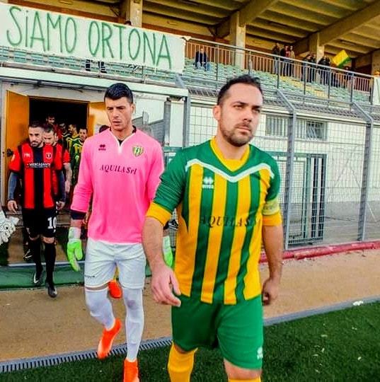 LA SSD Ortona calcio pareggia contro l'Athetic Lanciano.Le pagelle dei gialloverdi.