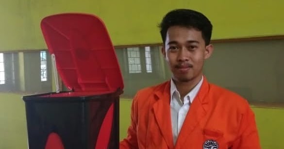 Mahasiswa PTIK UNM Membuat Robot untuk Skripsinya ~ KAMPUS TELADAN