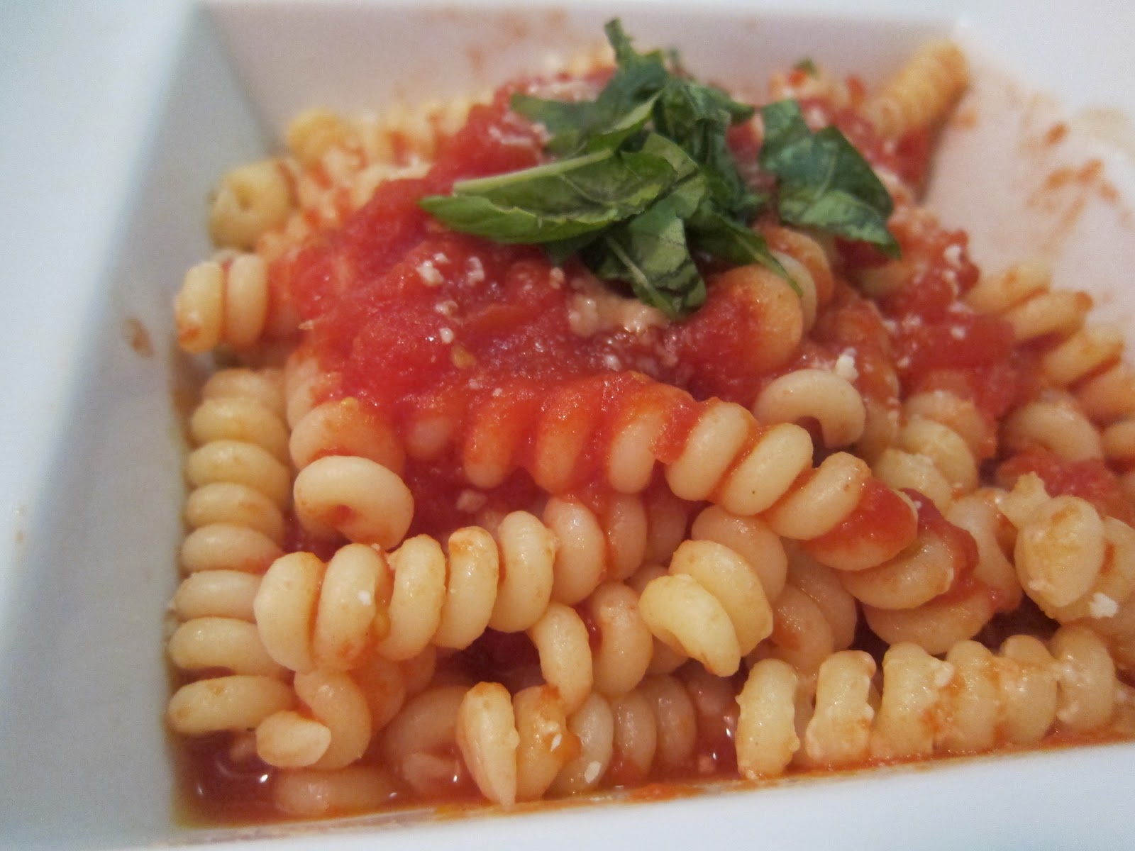 In a Pinch? Fusilli w/ Homemade Marinara Sauce