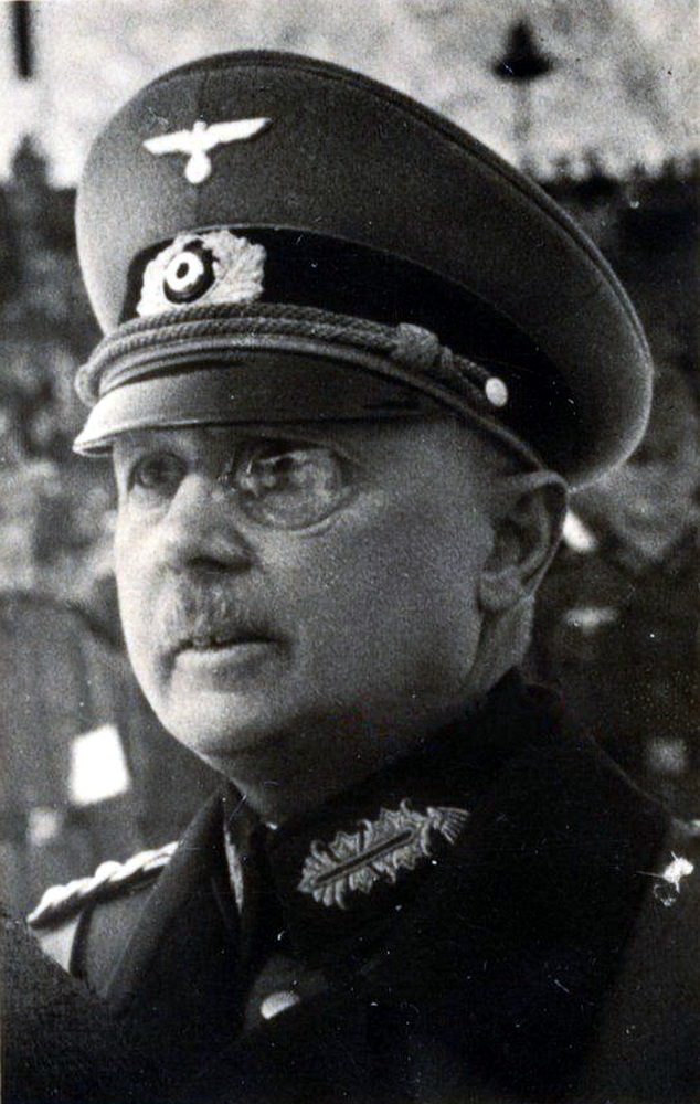 вернер фрайхерр фон фрич. генерал фон фрич и гитлер. вернер фон бломберг. бломберг генерал. вернер фрайхерр фон фрич.