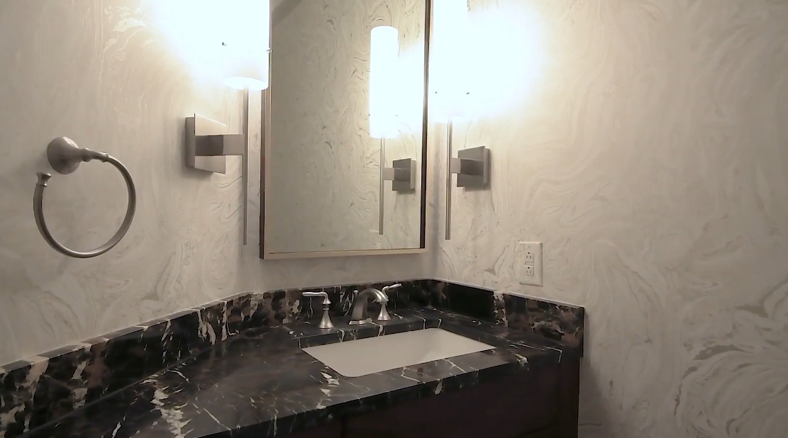 Tour 4242 Broadway, San Antonio vs. 27 Interior Design Photos