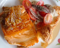 https://comidacaseraenalmeria.blogspot.com/2019/12/salmon-con-cebolla-caramelizada.html