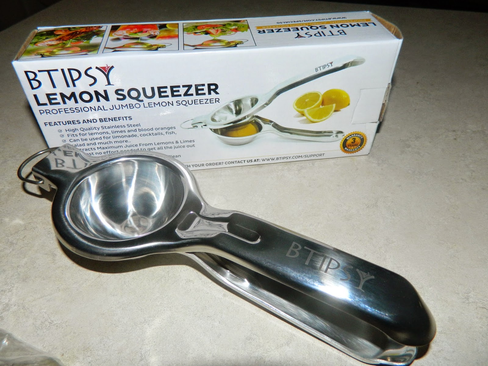 Southern Chick Reviews And More! Professional Jumbo Lemon Squeezer Review