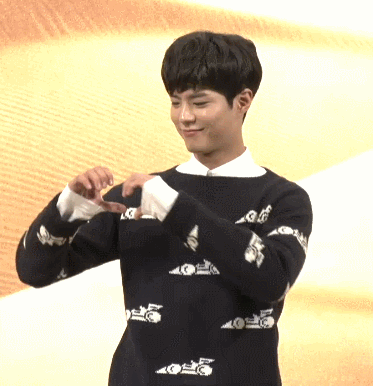 어제 박보검 꽃청춘 기자회견+시사회 | 인스티즈