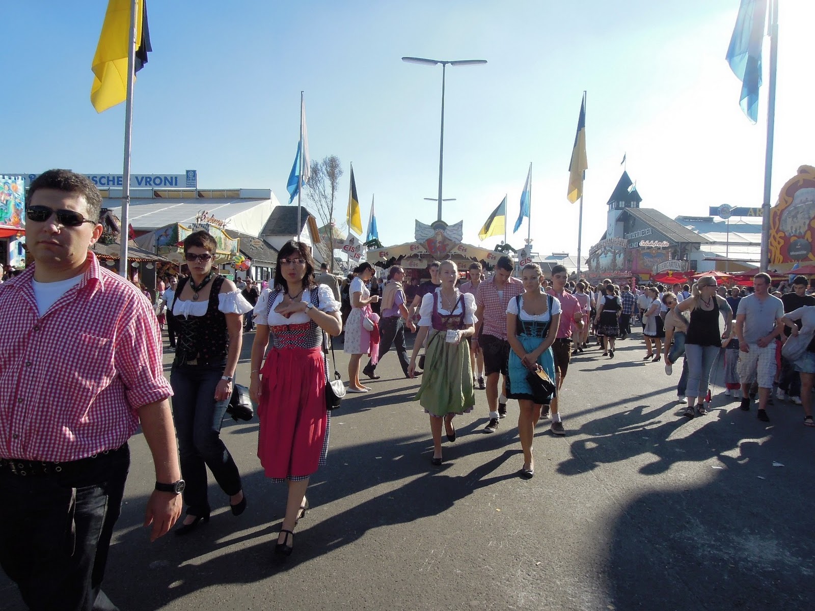 Goodnight and Go: Willkommen Zum Oktoberfest!