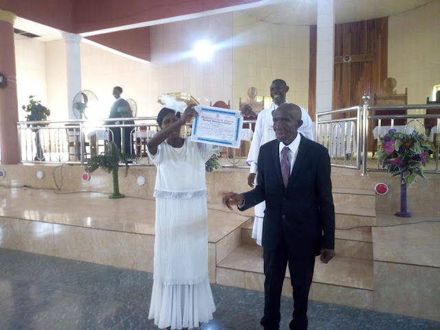 99-year-old Nigerian man weds his 86-year-old partner in church after decades together (photos)