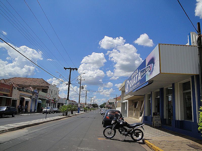 VIAGEM, TURISMO E AVENTURAS POR LUGARES INCRÍVEIS QUATÁ / SÃO PAULO