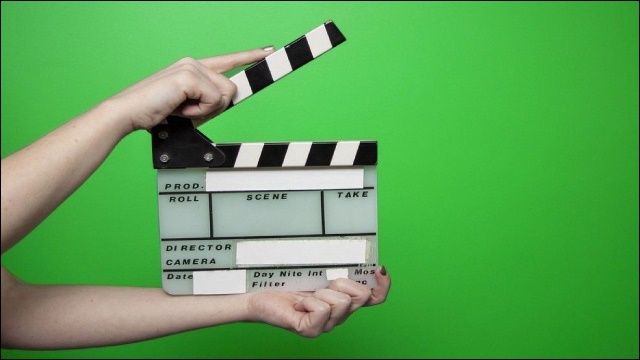 تحويل خلفية الفيديو الى اللون الأخضر