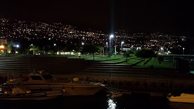 visita-noctura-puerto-funchal-madeira-portugal