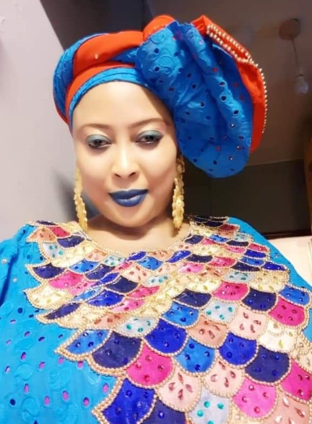 Why Yeye Oge Toh Glamorous is Popular in London