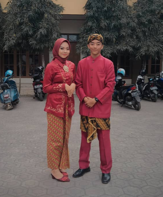 " SANGGAR NUSANTARA DOT COM " | Jakarta: SEWA BAJU SUNDA hub
