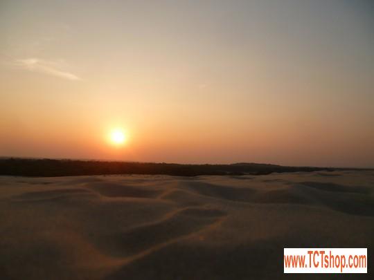 Ngắm chiều tà trên Động Cát Vàng