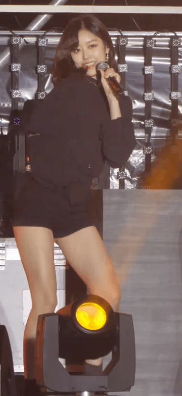 8.gif