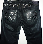 BLACK STUDDED JEAN